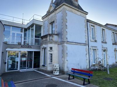 EHPAD RESIDENCE LES ROCHES 85320 Château-Guibert